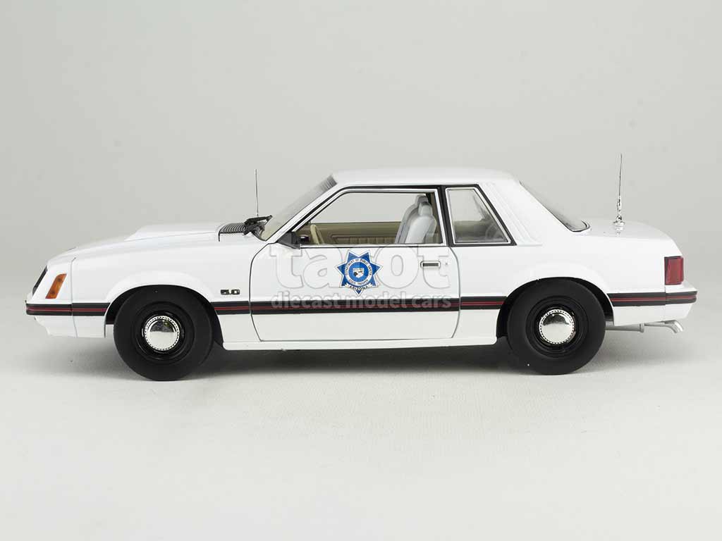 103648 Ford Mustang SSP Police 1982