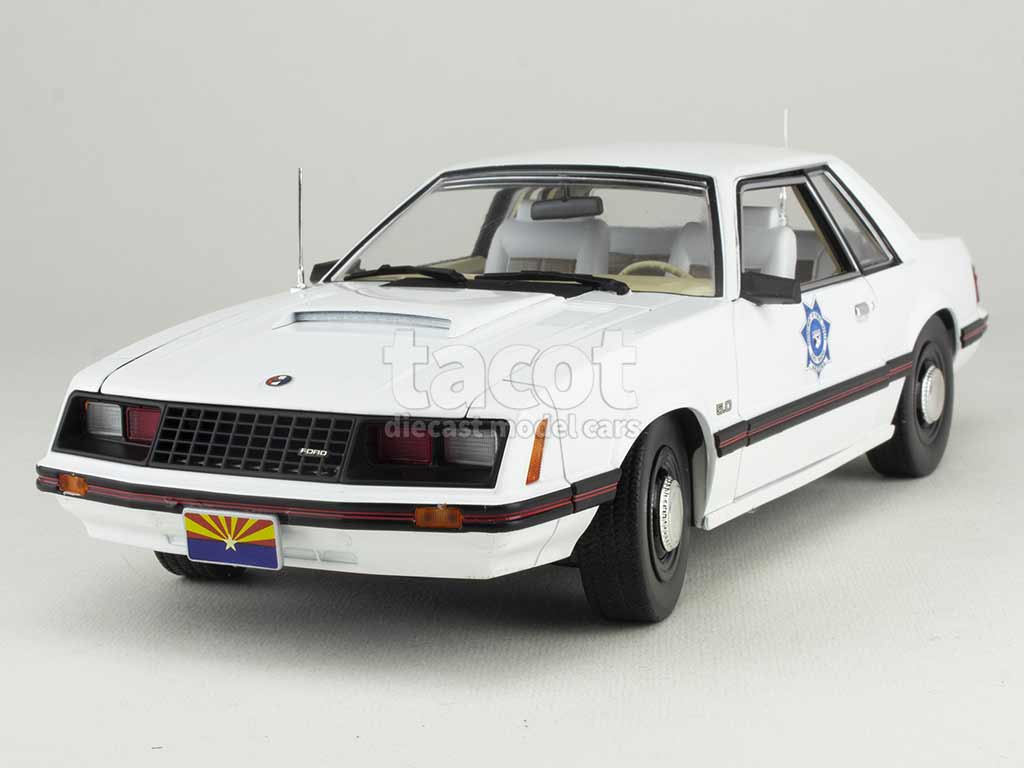 Ford - Mustang SSP Police 1982 - Greenlight - 1/18 - Autos Miniatures Tacot