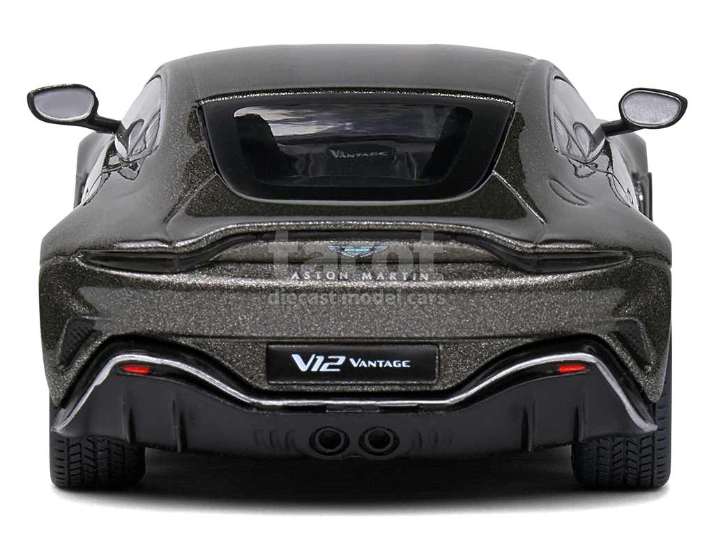 103772 Aston Martin Vantage V12 2023