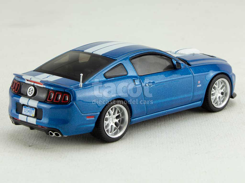 103828 Shelby Mustang GT 500 Custom 2013