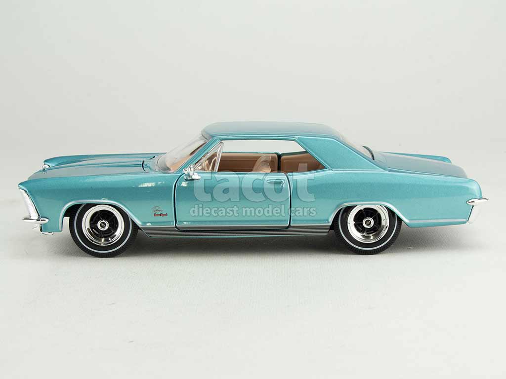 103856 Buick Riviera 1955