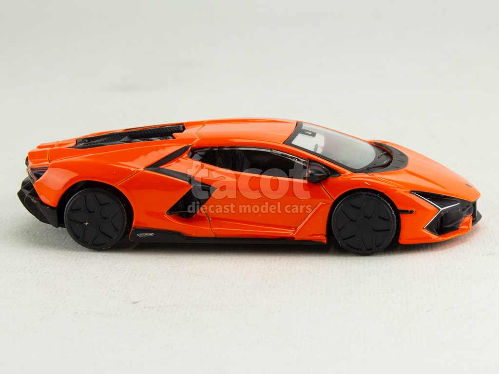 103863 Lamborghini Revuelto 2024