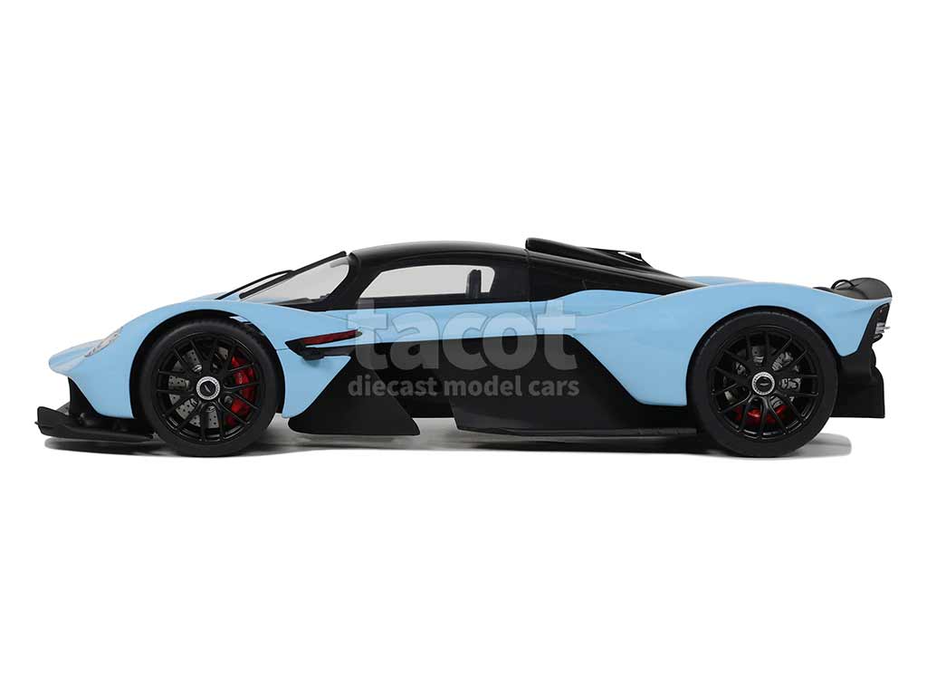 103868 Aston Martin Valkyrie 2023