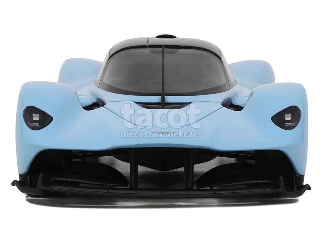 103868 Aston Martin Valkyrie 2023