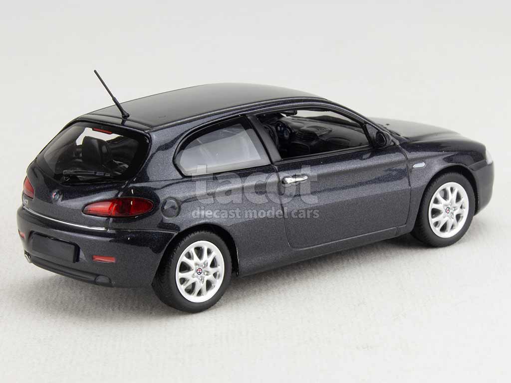 103880 Alfa Romeo 147 2005