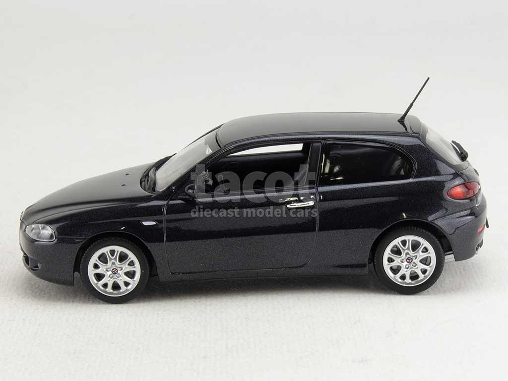 103880 Alfa Romeo 147 2005