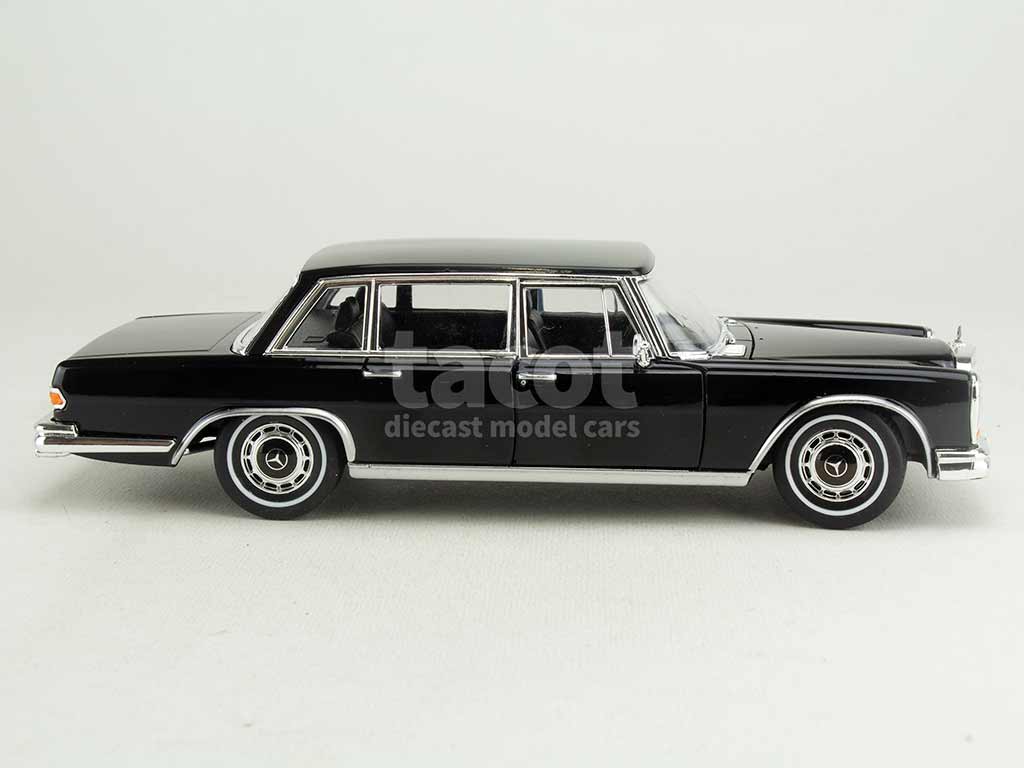 103913 Mercedes 600 1963