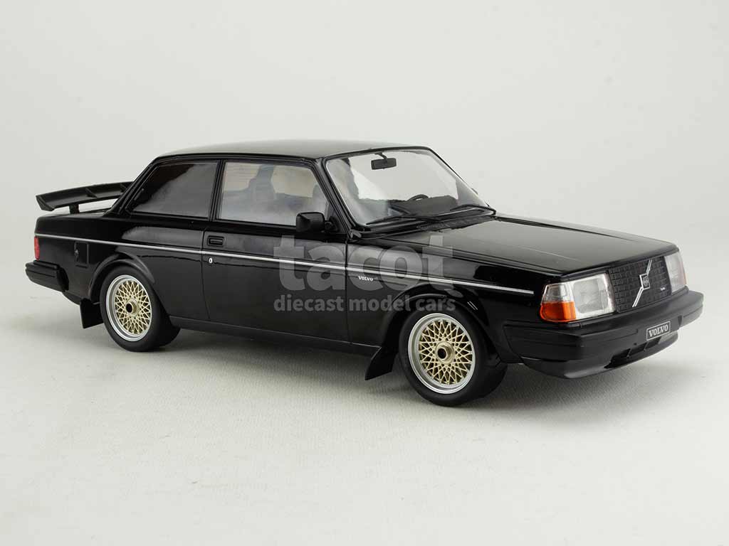 103970 Volvo 240 Turbo Custom 1984