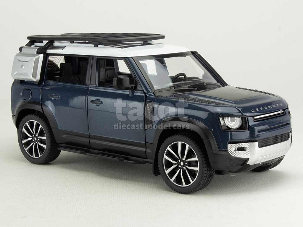 104027 Land Rover Defender 110