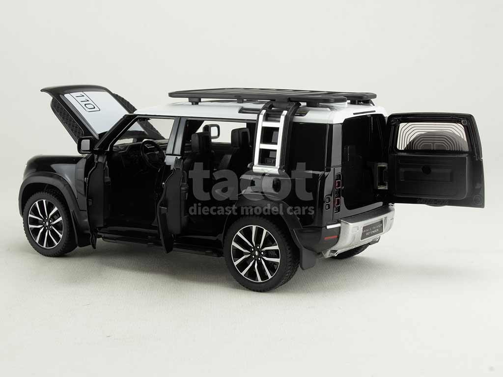 104029 Land Rover Defender 110