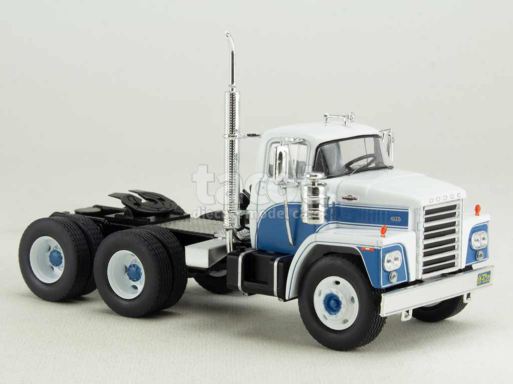 104066 Dodge LCF CT900 Tracteur 1960