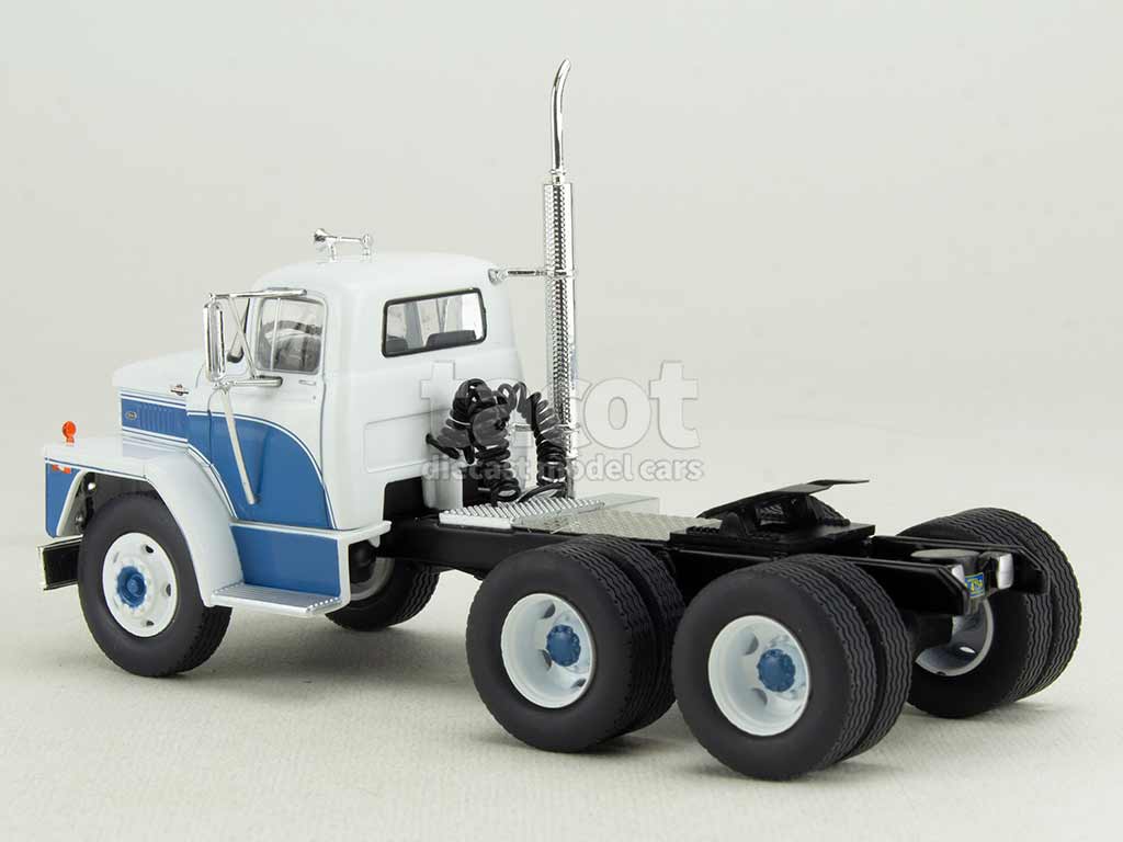 104066 Dodge LCF CT900 Tracteur 1960