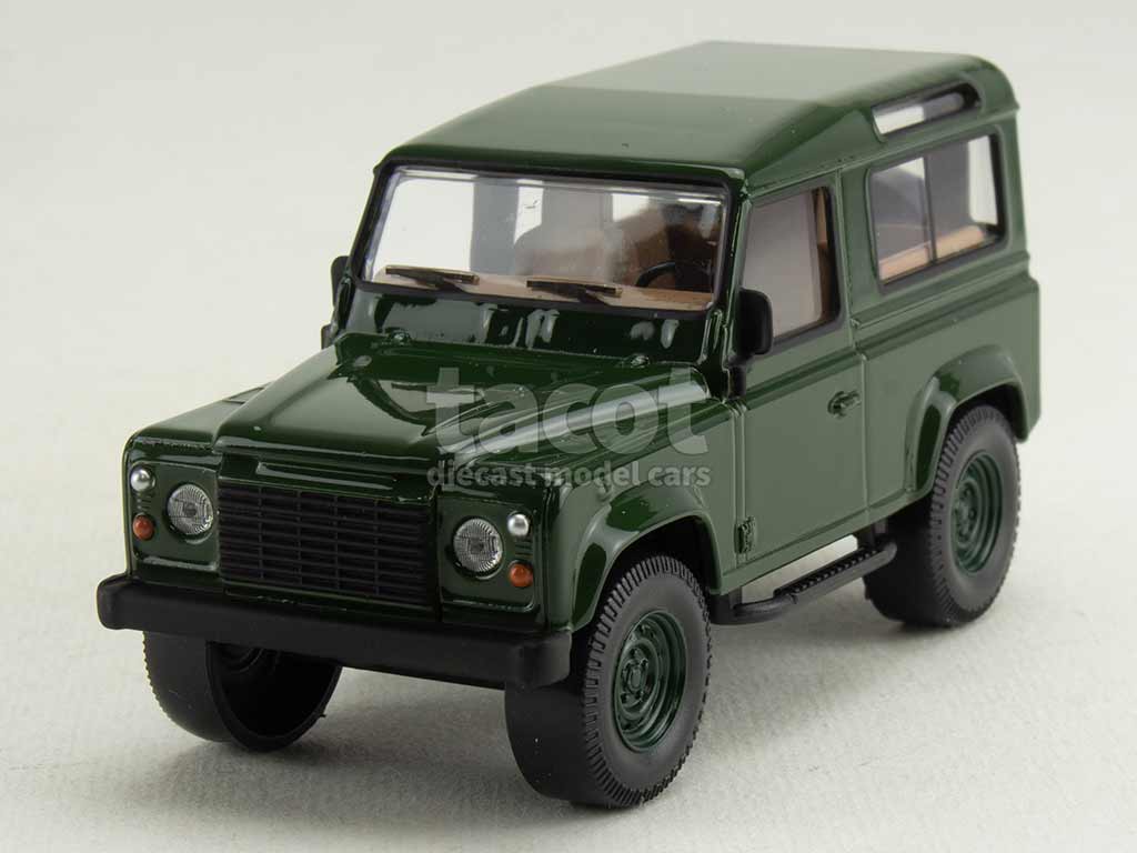 104100 Land Rover Defender 90 1995