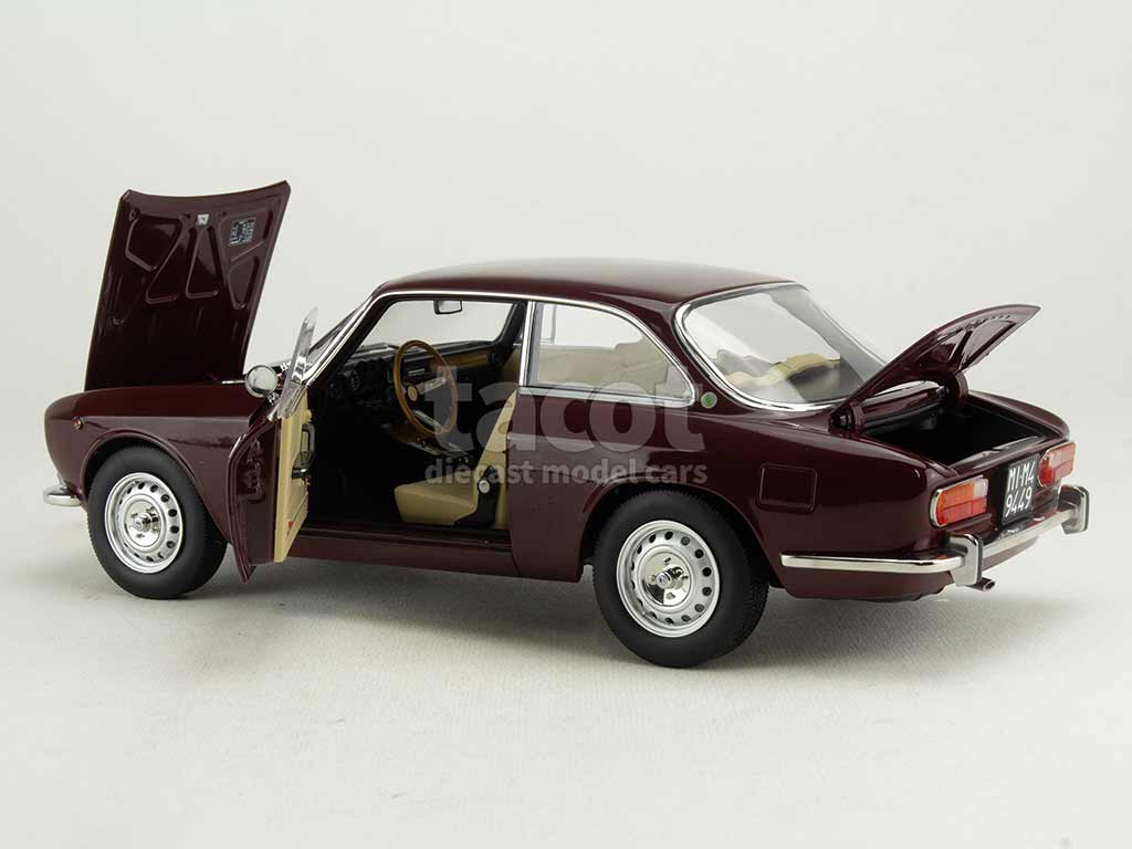 104104 Alfa Romeo 2000 GTV 1973