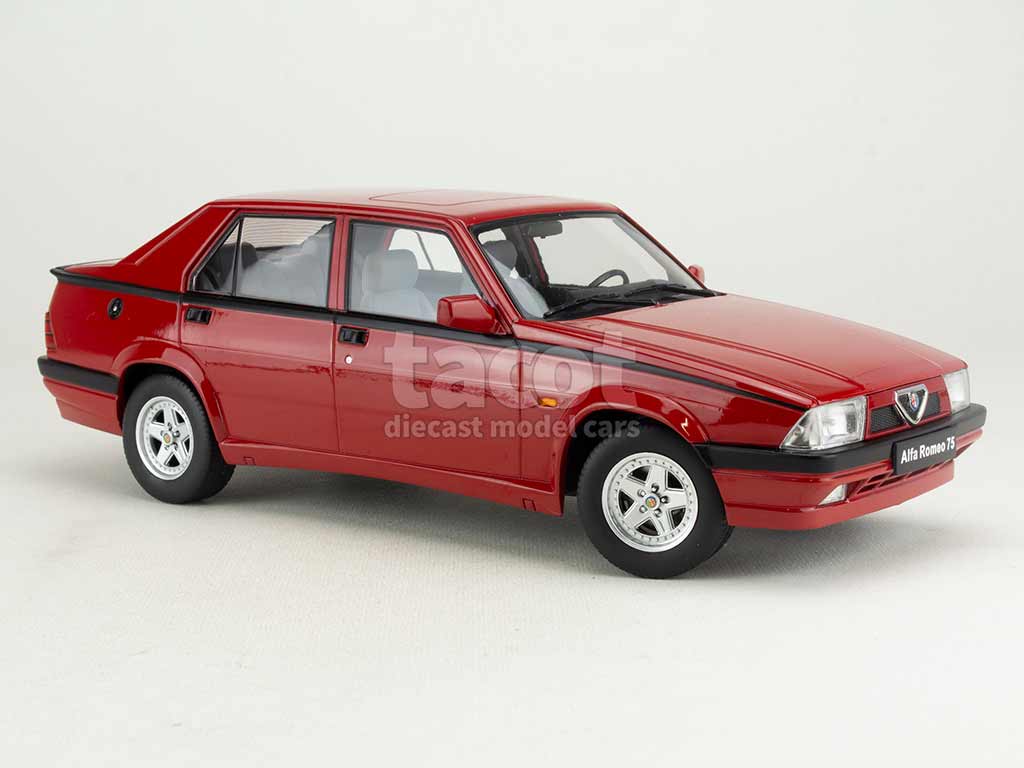 104299 Alfa Romeo 75 1988