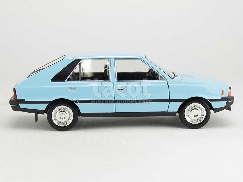 104305 Divers FSO Polonez 1500 MR 1978