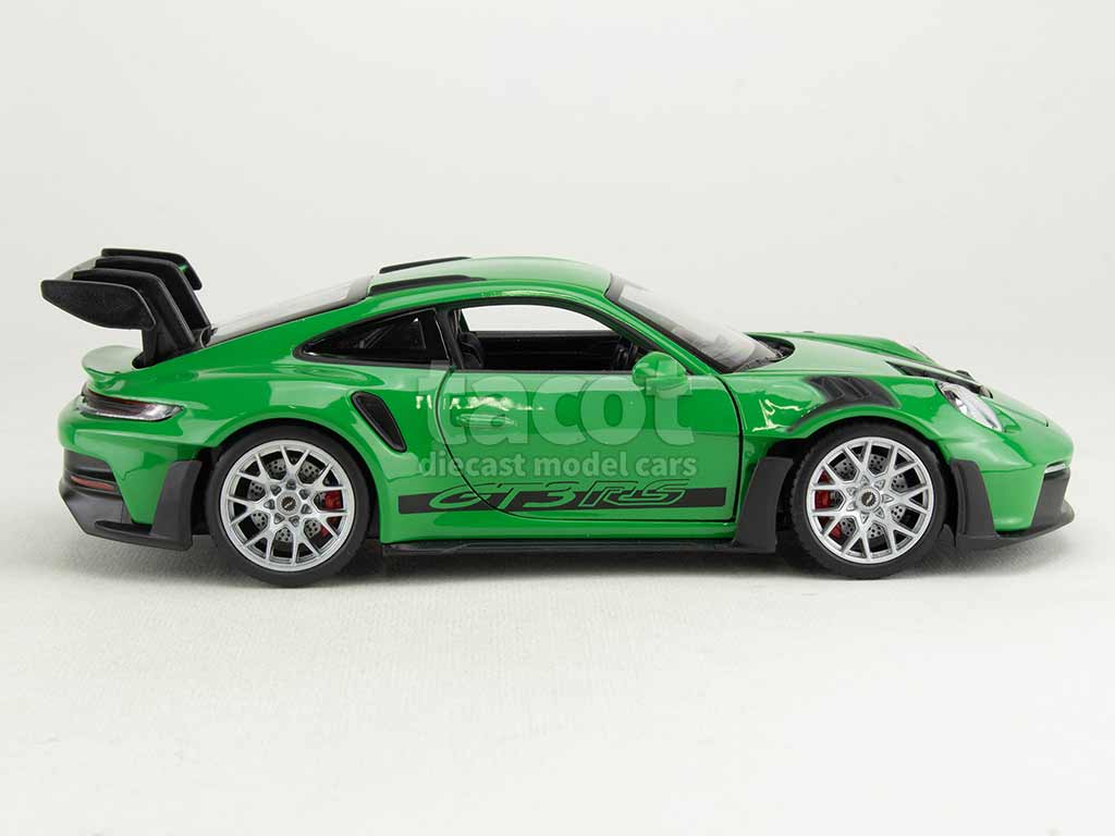 104308 Porsche 911/992 GT3 RS 2022