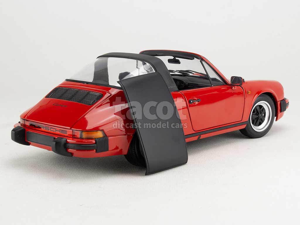 104321 Porsche 911 Carrera 3.2 Targa 1983