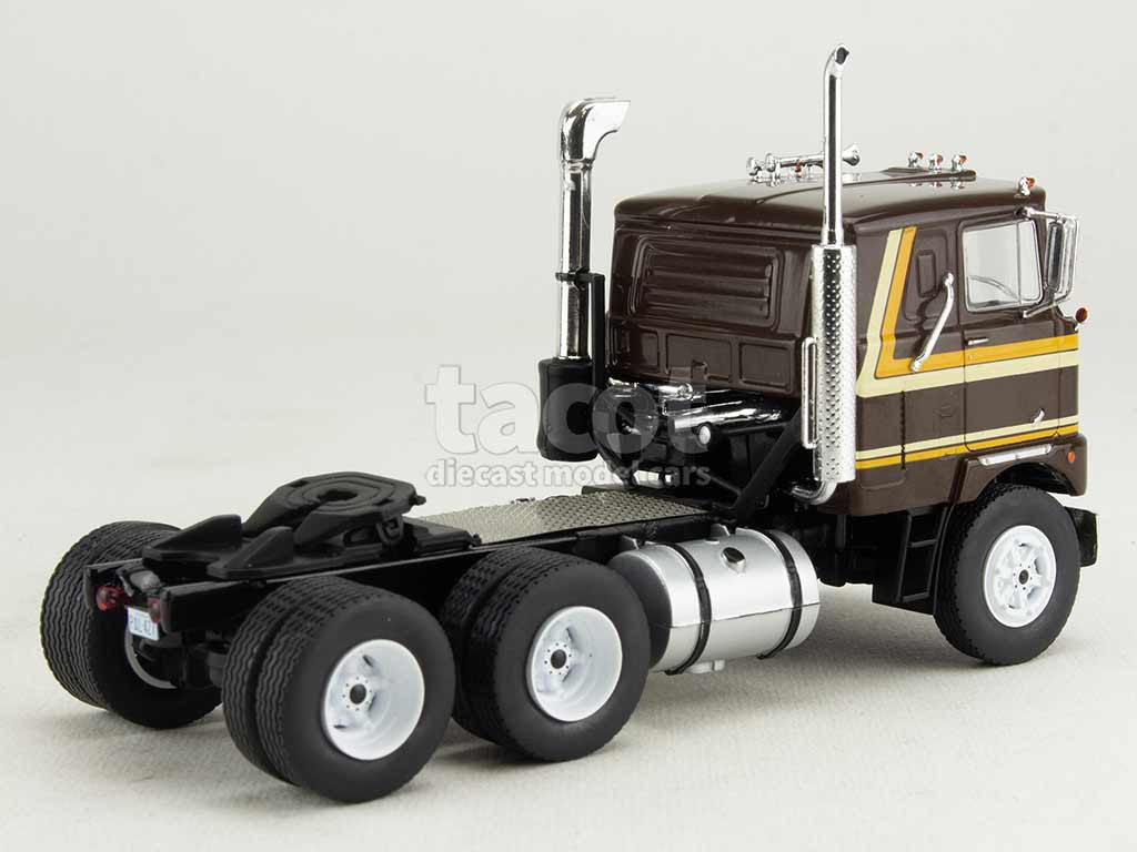 104372 Mack Serie F Tracteur 1977