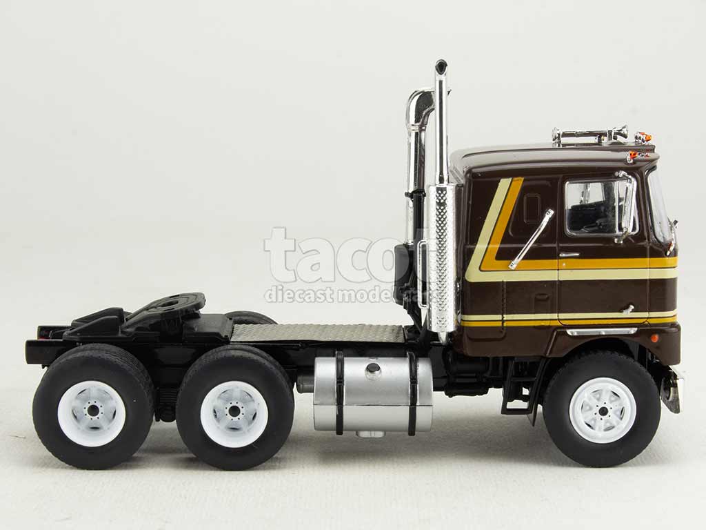 104372 Mack Serie F Tracteur 1977