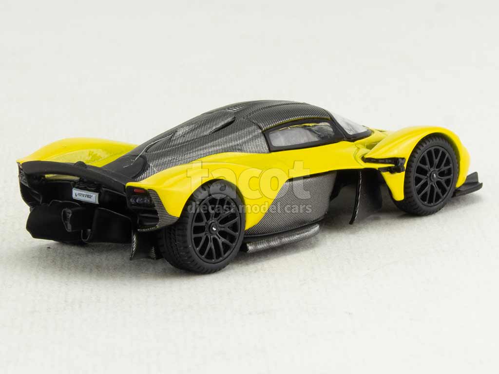 104414 Aston Martin Walkyrie 2023