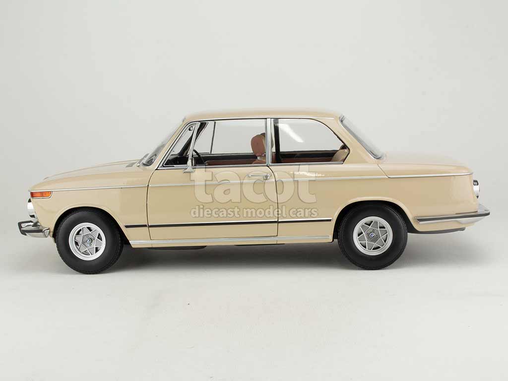 104429 BMW 1602 1971