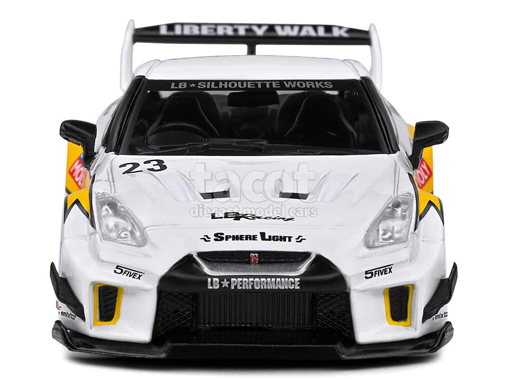 104479 Nissan GTR R35 LB Works Silhouette 2019