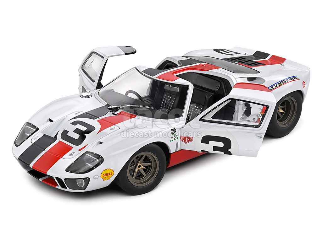 104545 Ford GT40 MKI Dean Design 2015