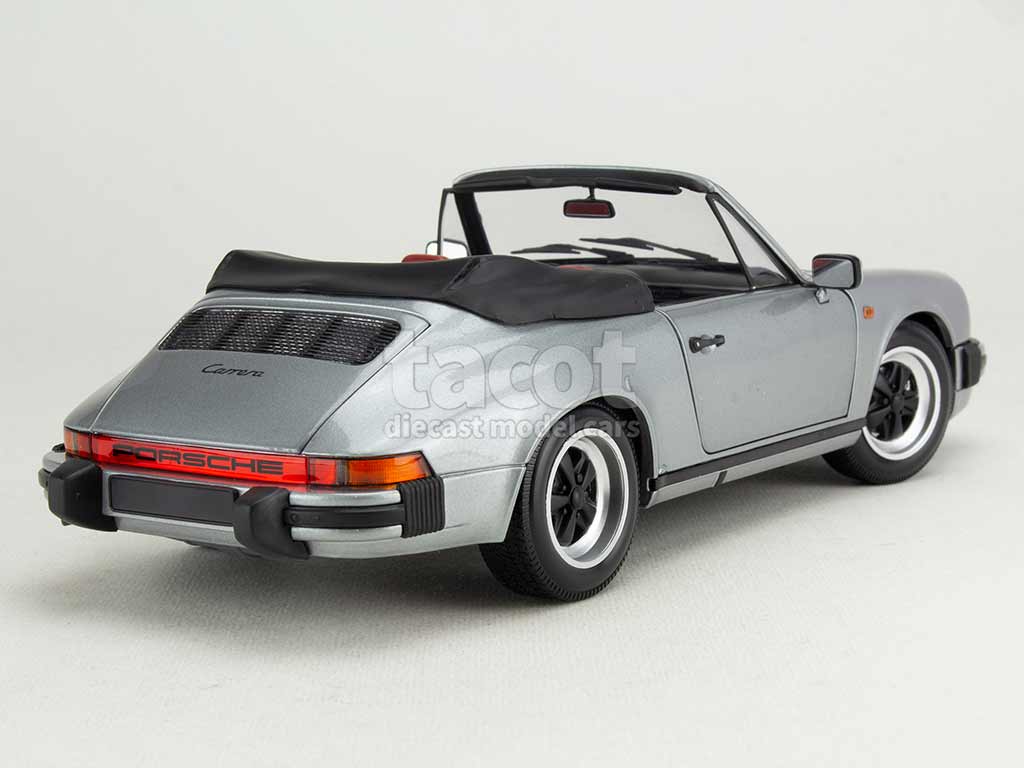 104549 Porsche 911 Carrera 3.2 Cabriolet 1983