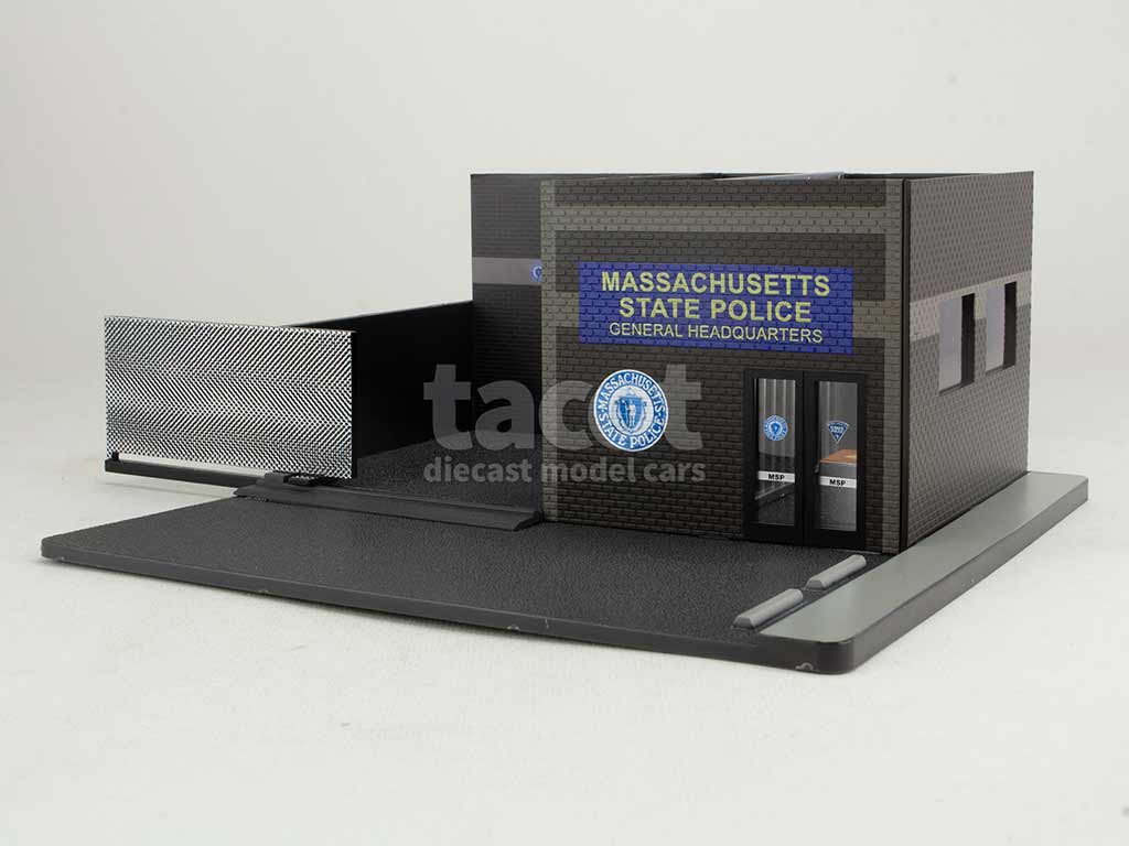 104600 Divers Diorama Garage Caserne Police