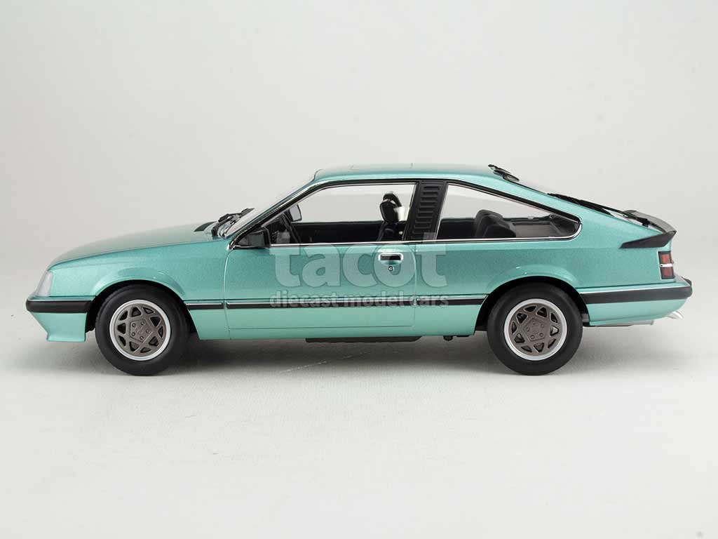 104615 Opel Monza 2.5 E 1983