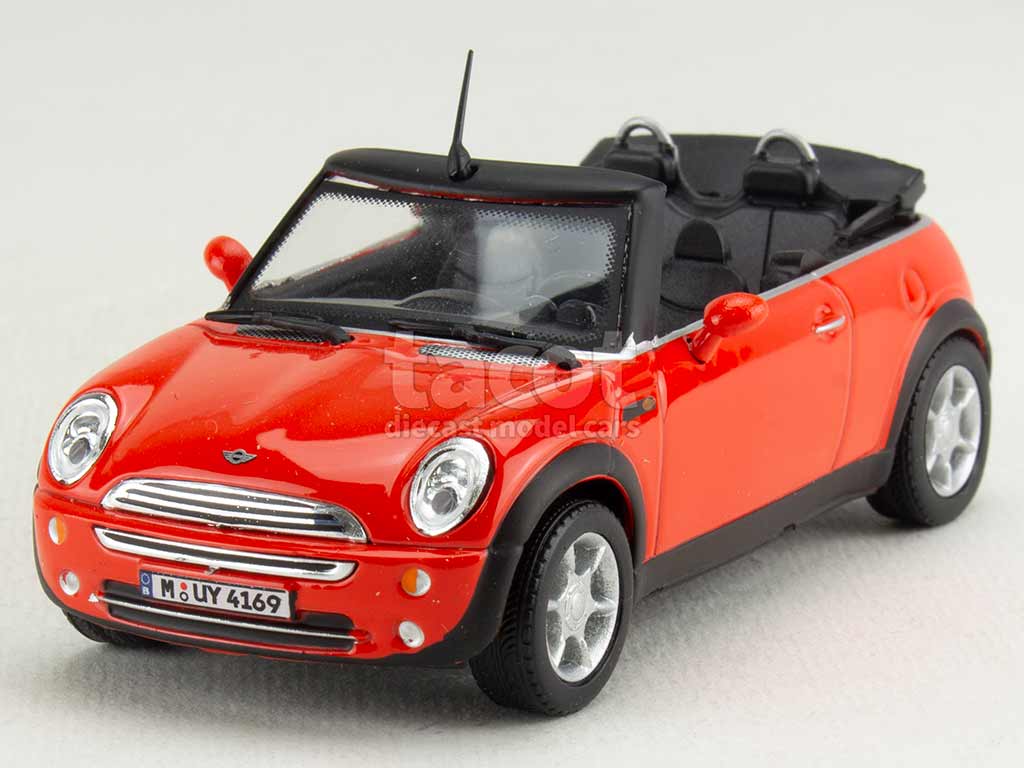 104638 Mini Cooper Cabriolet/ R53 2005