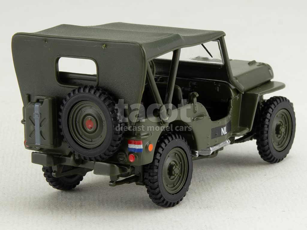 104644 Willys Jeep Militaire