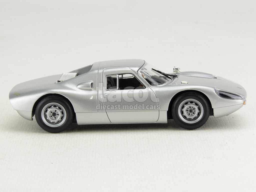 104662 Porsche 904 Carrera GTS 1964