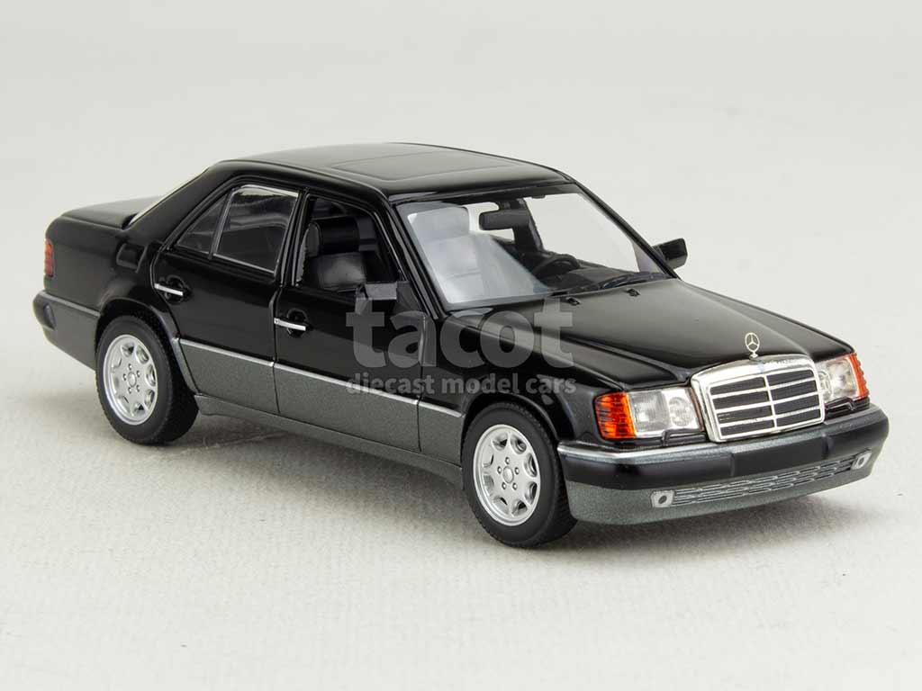 104663 Mercedes 500E V8/ W124 1991