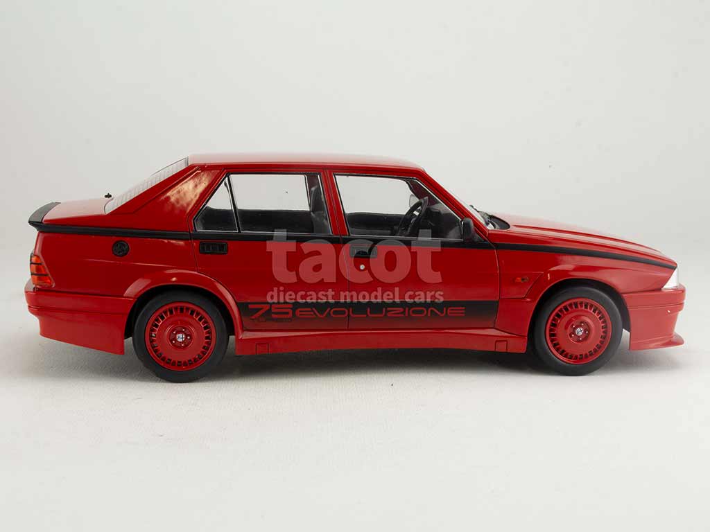 104667 Alfa Romeo 75 Turbo Evoluzione 1987