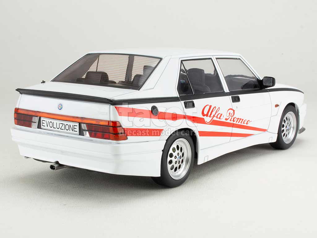 104669 Alfa Romeo 75 Turbo Evoluzione 1987