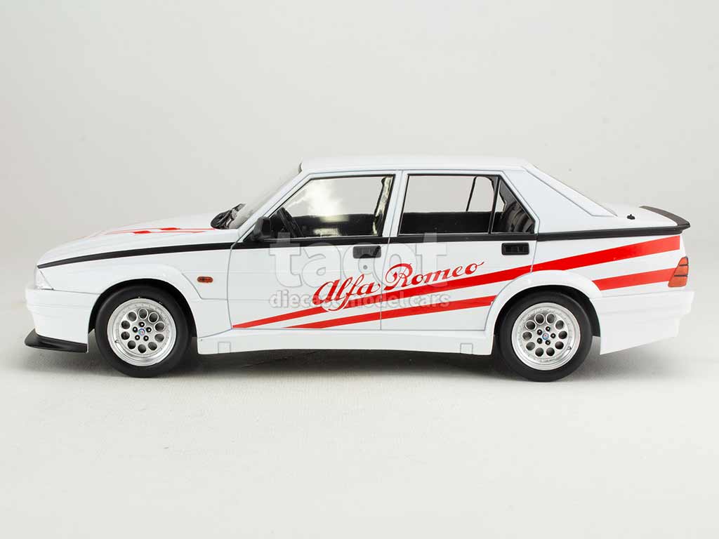 104669 Alfa Romeo 75 Turbo Evoluzione 1987