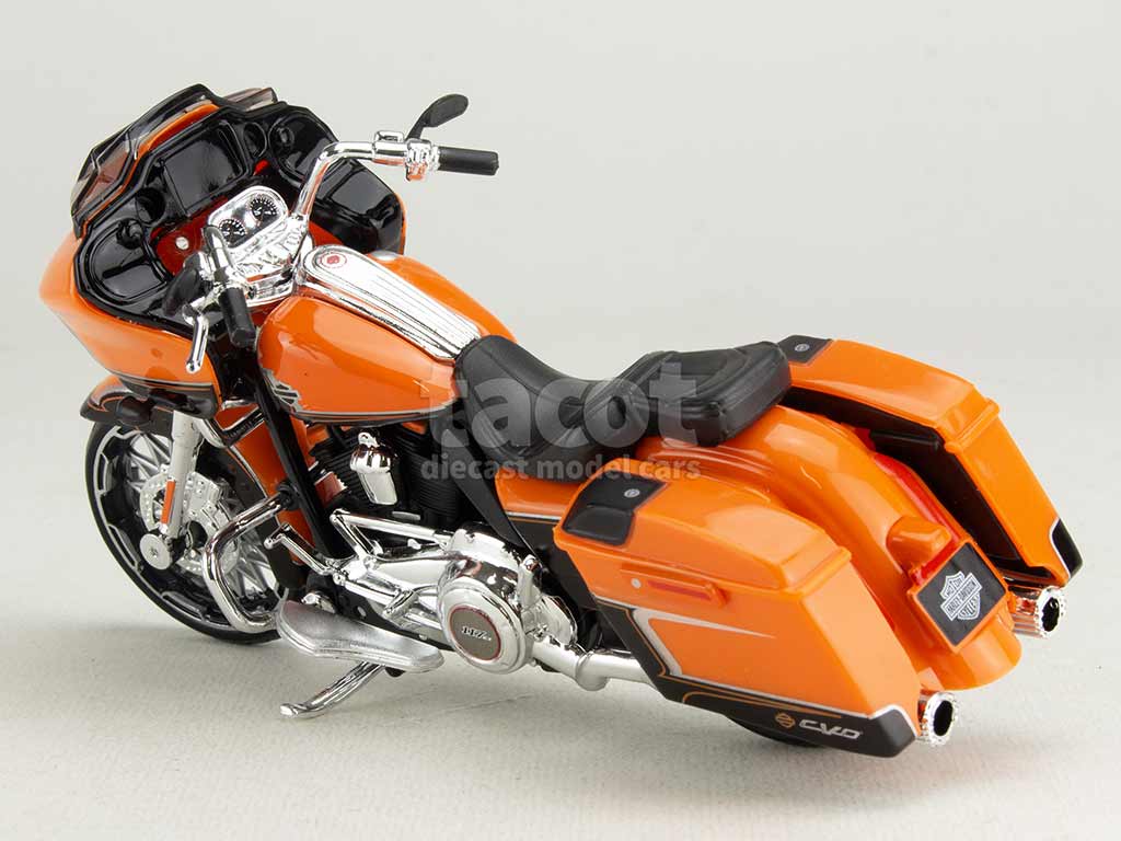 104735 Harley Davidson CVO Road Glide 2022