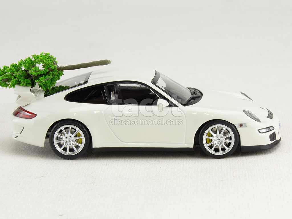 104805 Porsche 911/997 GT3 2006