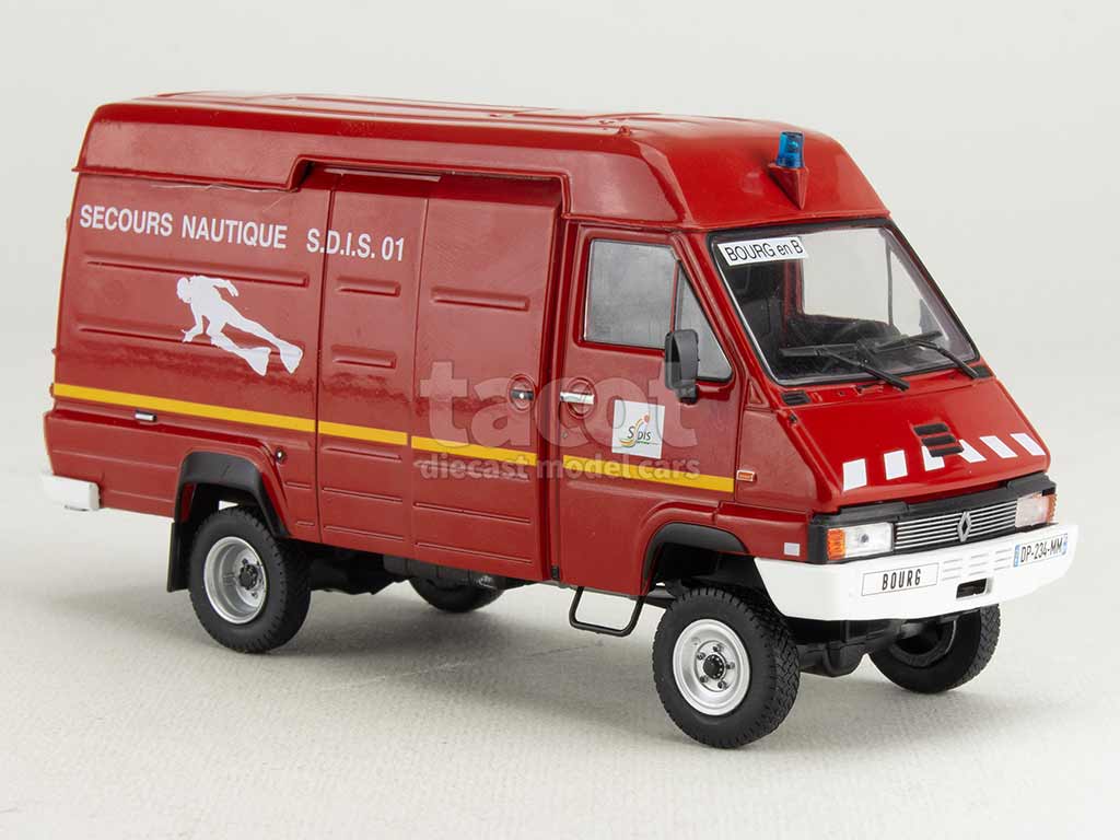 104854 Renault Master B70 4X4 VSN 1987