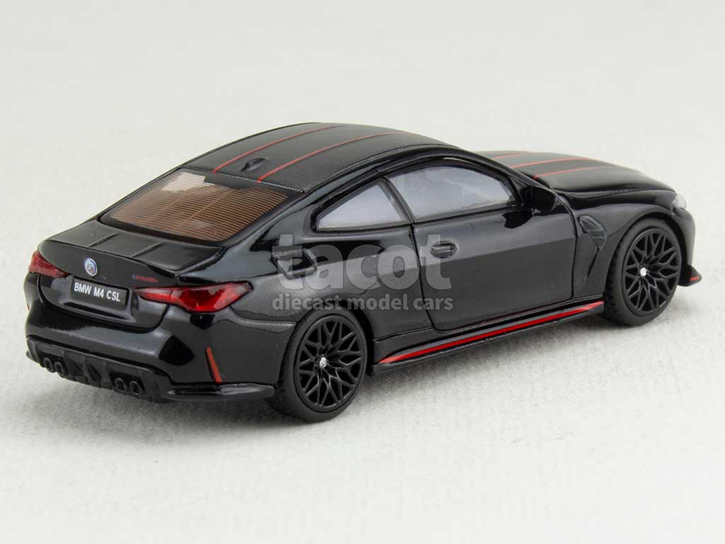 104931 BMW M4 CSL 2023