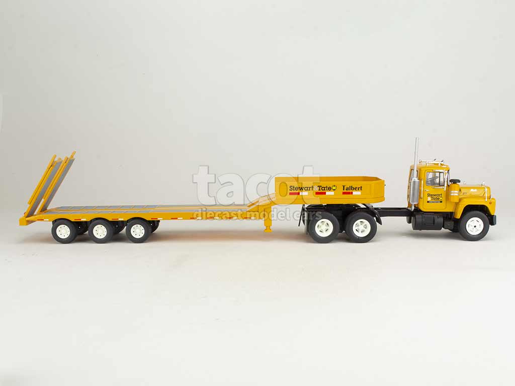 104999 Mack R-Series Semi-Remorque 1975