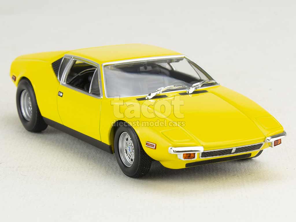 105009 De Tomaso Pantera 1974