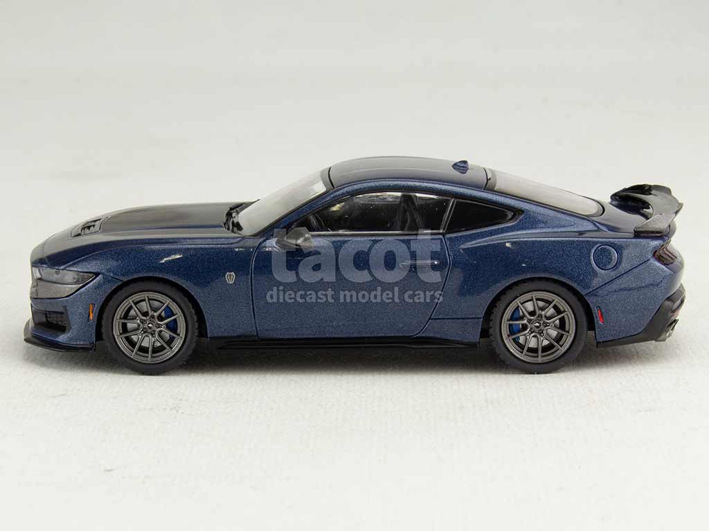 105020 Ford Mustang Dark Horse 2024