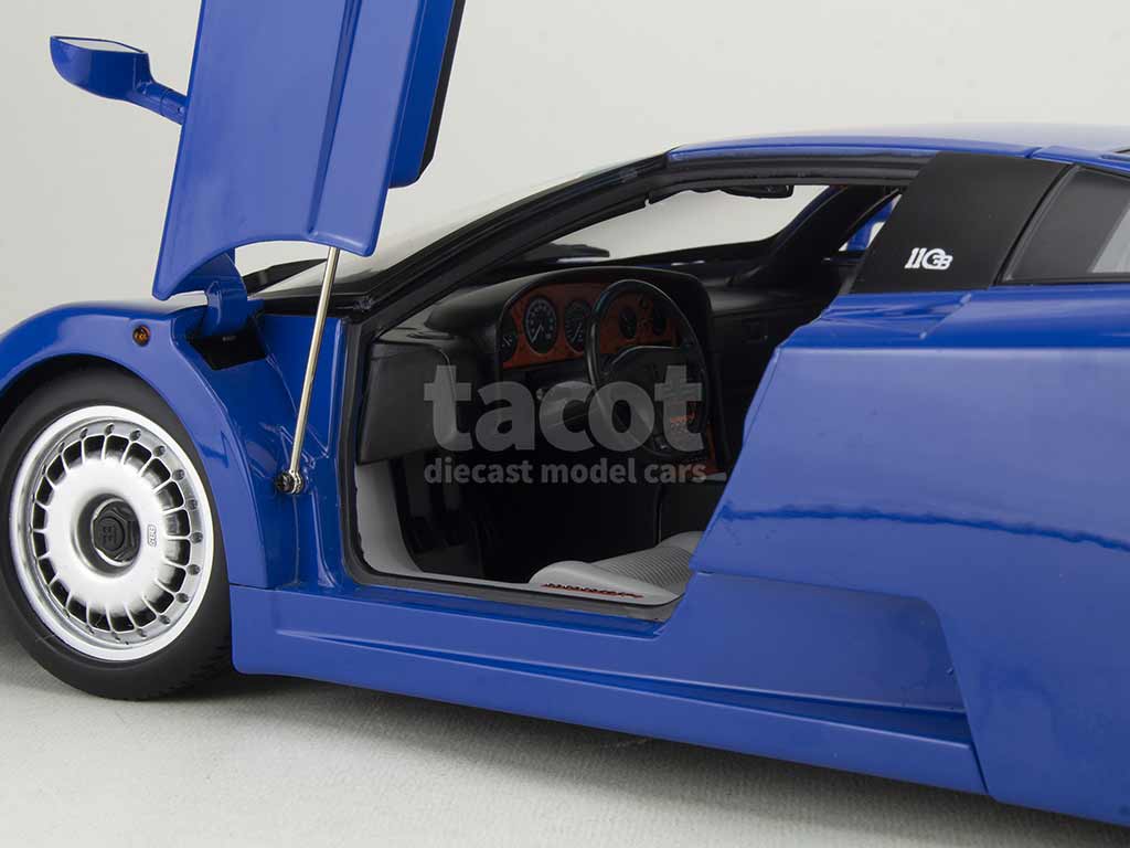 105046 Bugatti EB 110 1991