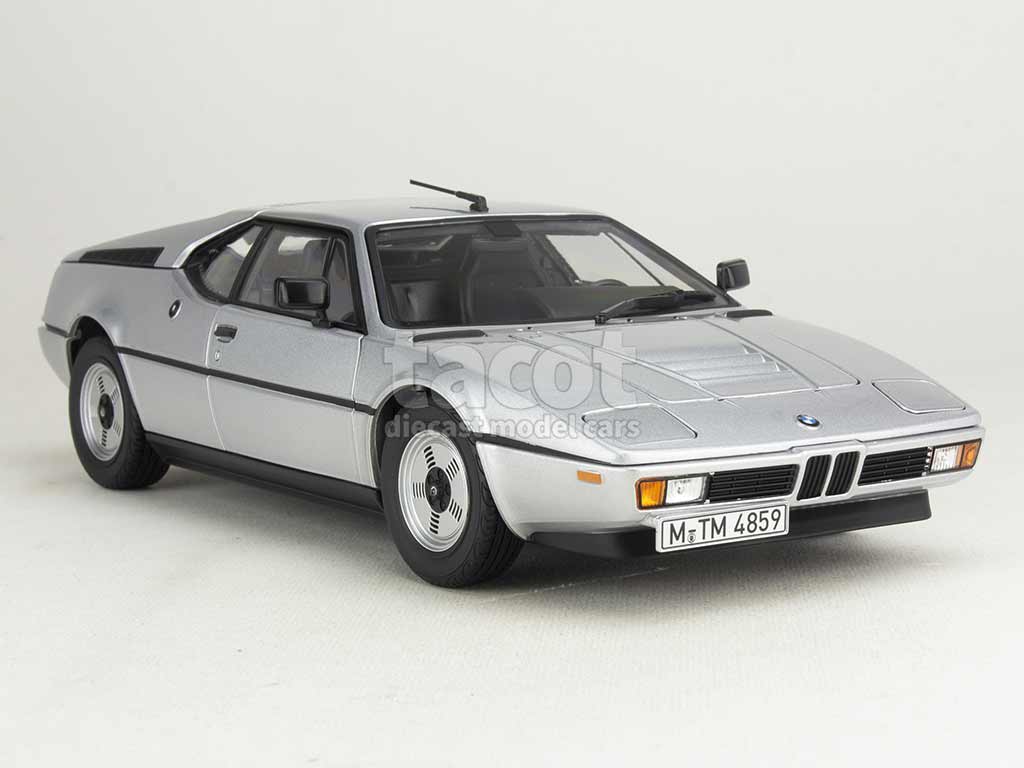 105052 BMW M1 1980