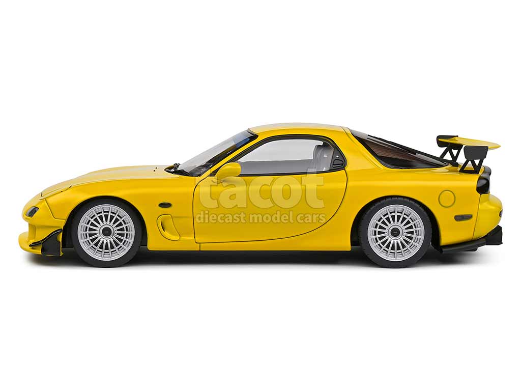 105115 Mazda RX7 FD RS Streetfighter 1994