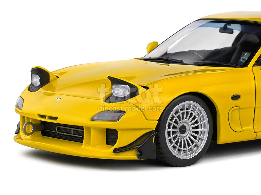 105115 Mazda RX7 FD RS Streetfighter 1994