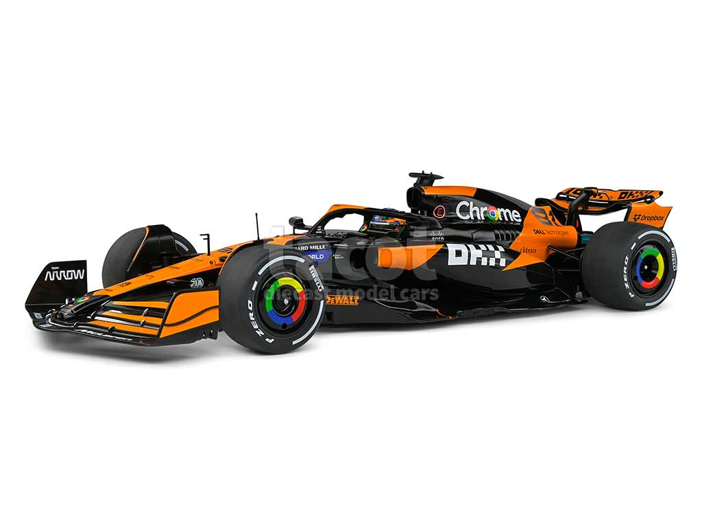 105121 McLaren F1 MCL38 Australian GP 2024